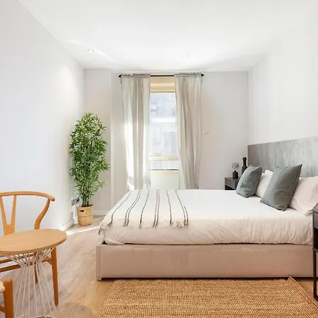 You Stylish City Center Apartments-3